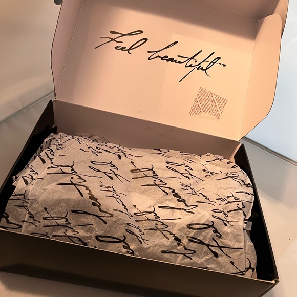 WHBM Glitter Heels 9.5 - Picture 3 of 4